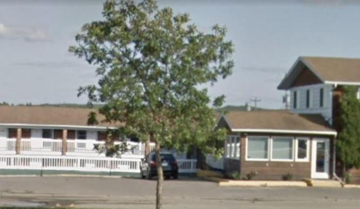 Airways Motel Cold Lake Экстерьер фото